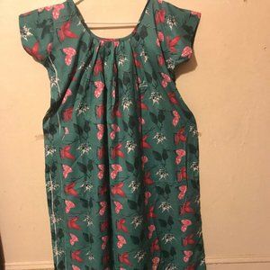 Loose fitting Indian nightie/nightgown